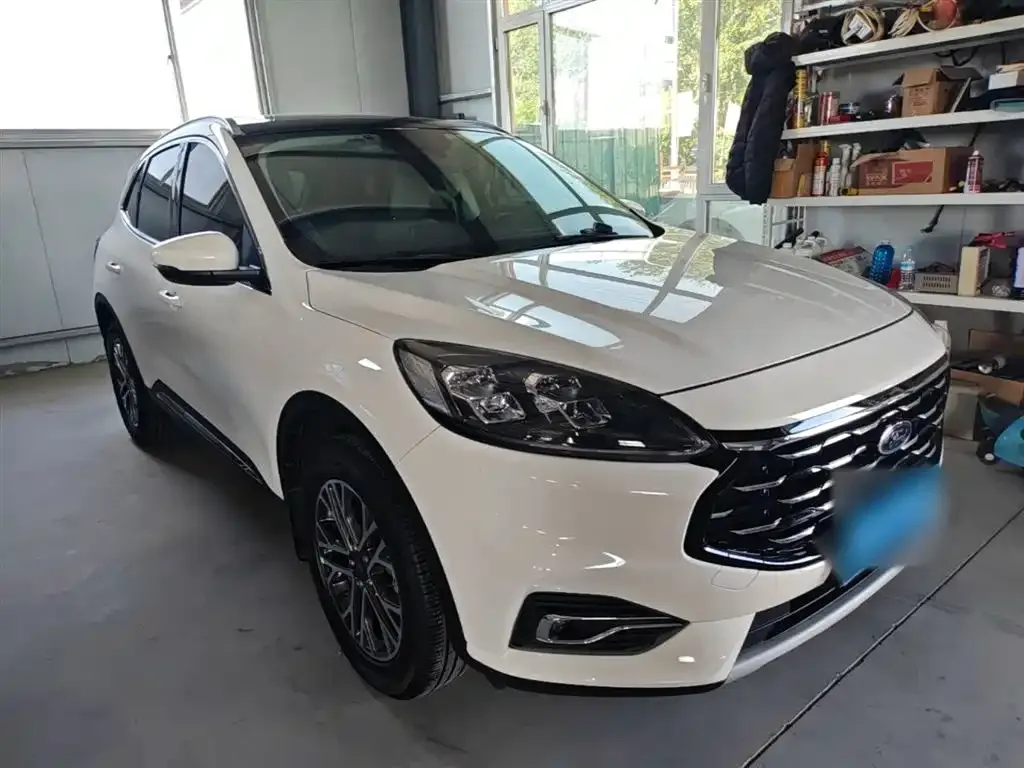 Ford Escape 2023 из CN, фото 8
