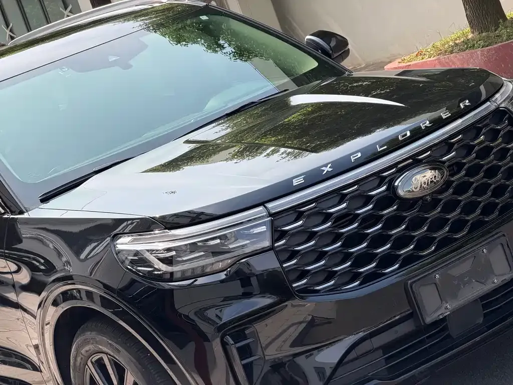 Ford Explorer 2023 из CN, фото 10