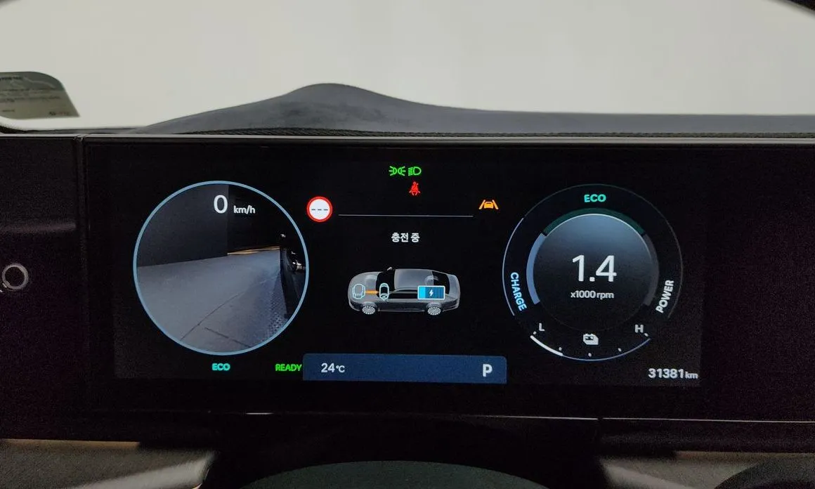 Hyundai Grandeur 2024 из KR, фото 2