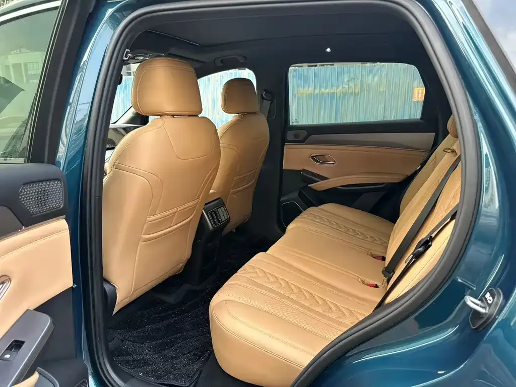 BYD L DM-i 2025 из CN, фото 4