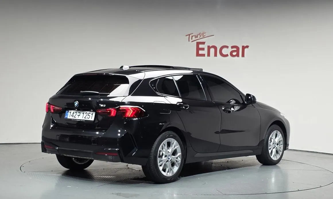 BMW 1-Series 2025 из KR, фото 5