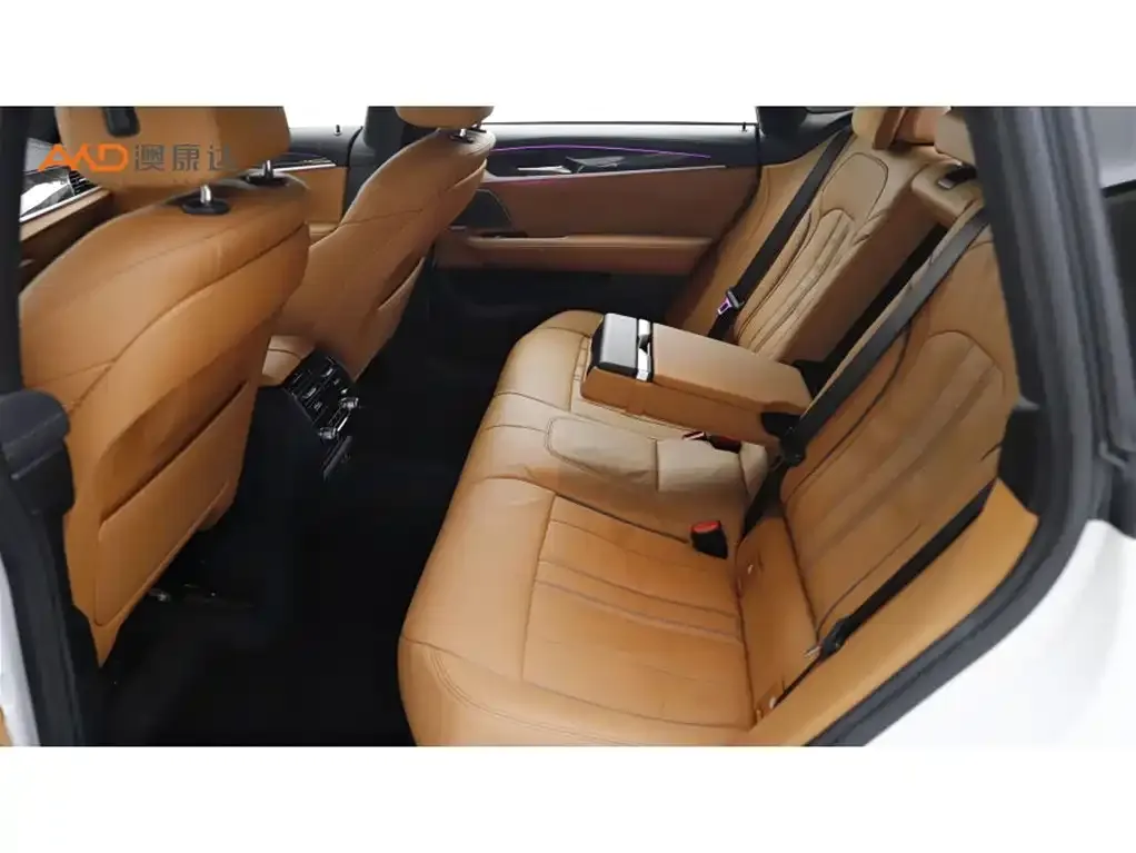 BMW 6 Series GT 2024 из CN, фото 10