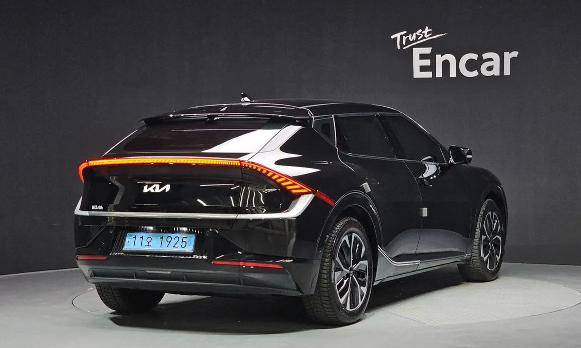 Kia EV6 — фото 7