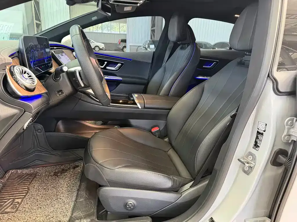 Mercedes-Benz EQE 2023 из CN, фото 8
