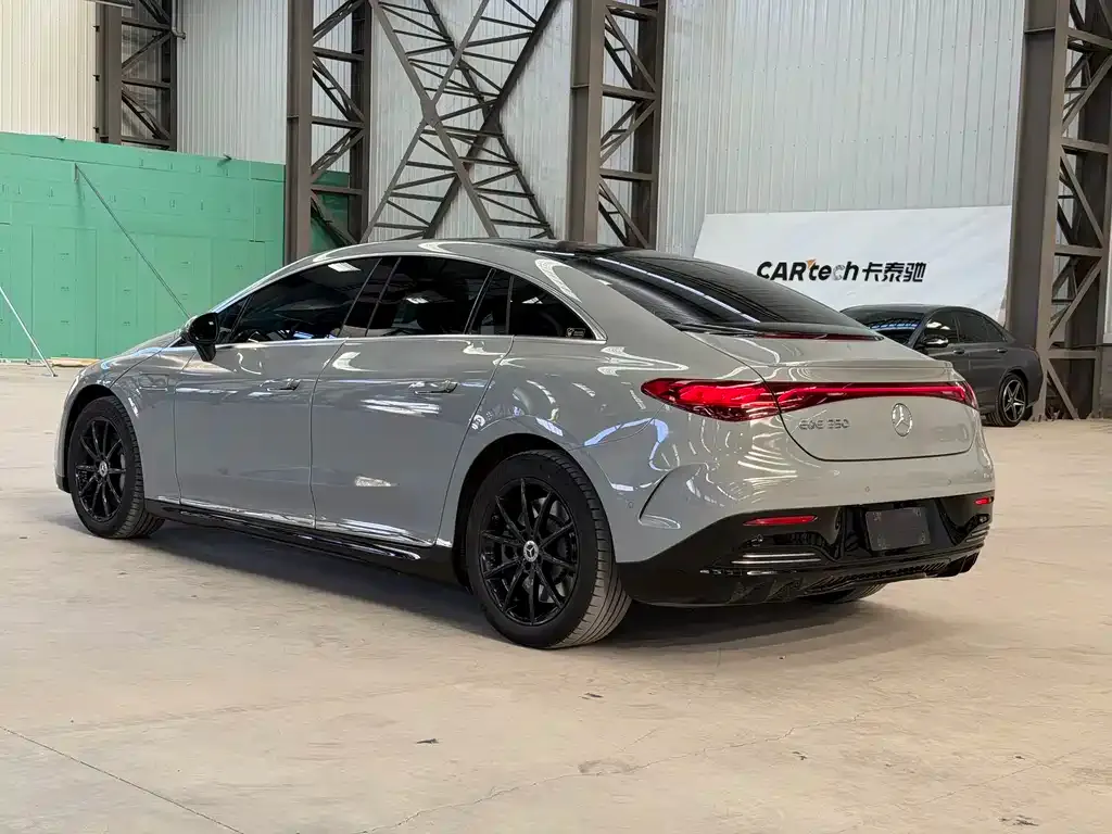 Mercedes-Benz EQE 2023 из CN, фото 3