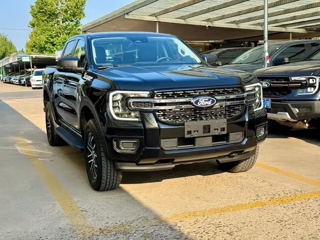 Ford Ranger — фото 10