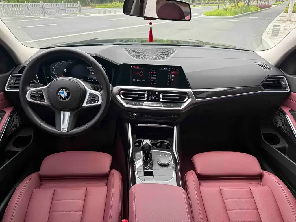 BMW 3 Series — фото 10