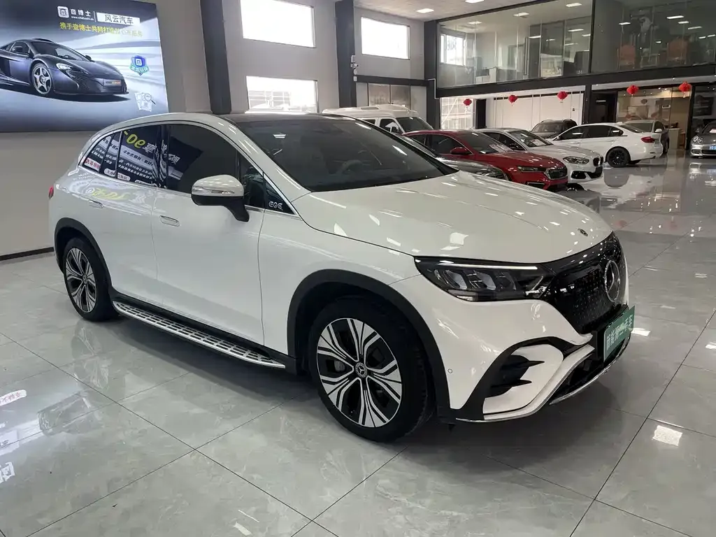 Mercedes-Benz EQE SUV 2023 из CN, фото 8