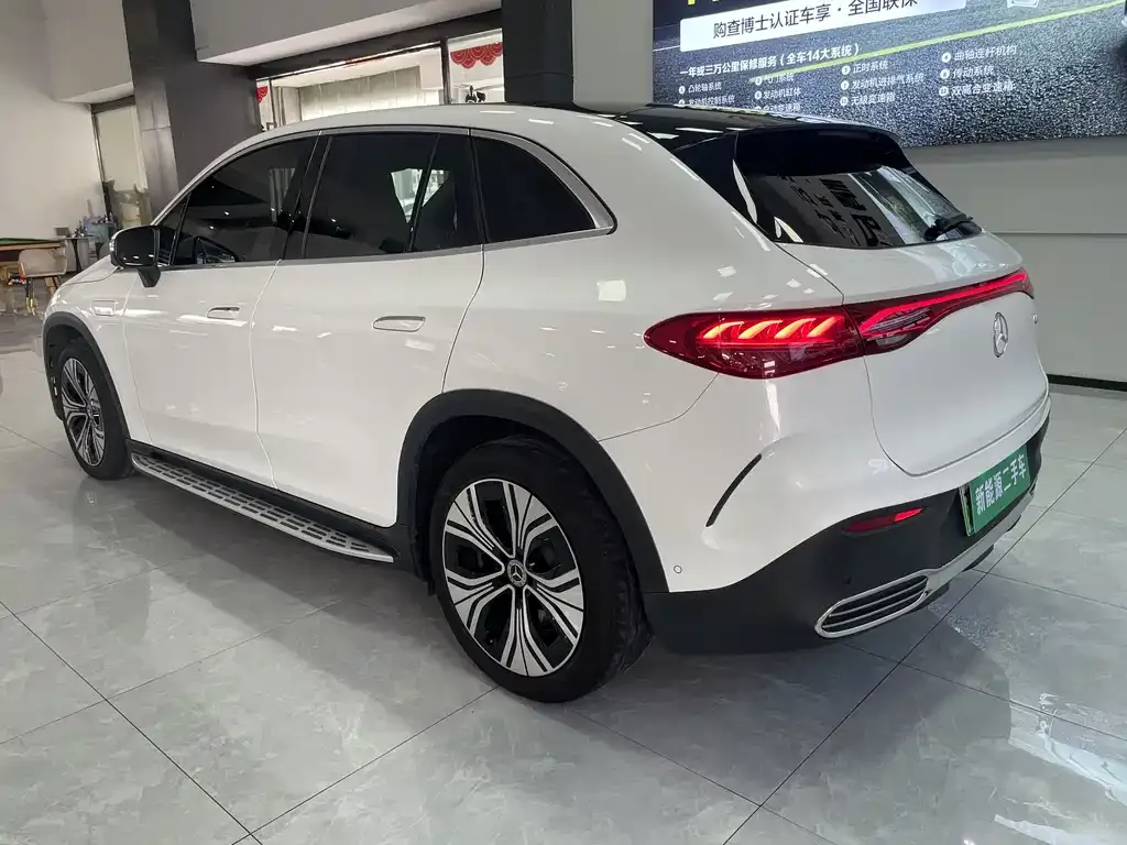Mercedes-Benz EQE SUV 2023 из CN, фото 9