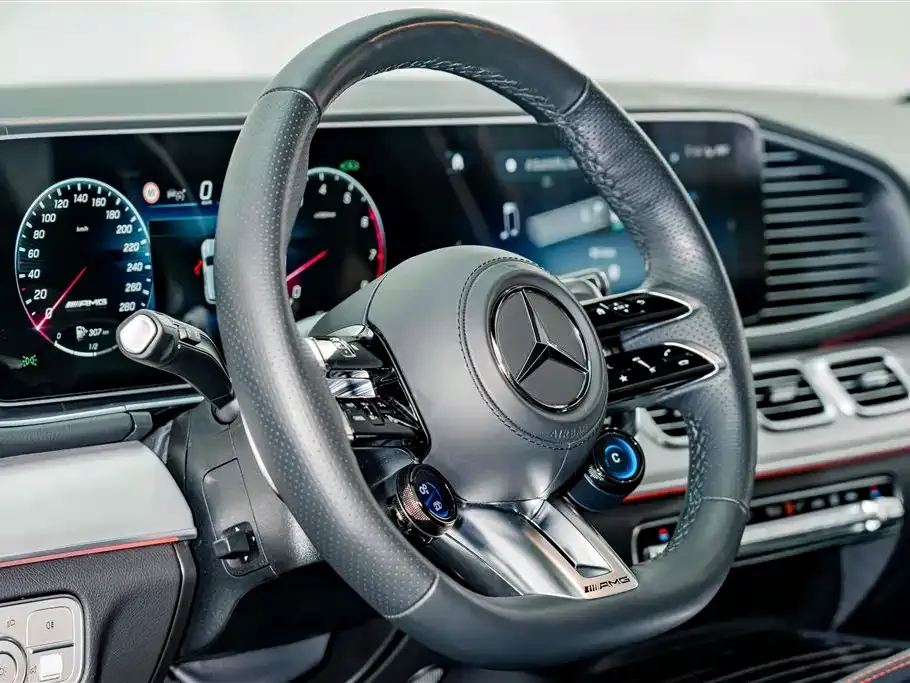 Mercedes-Benz GLE AMG — фото 10