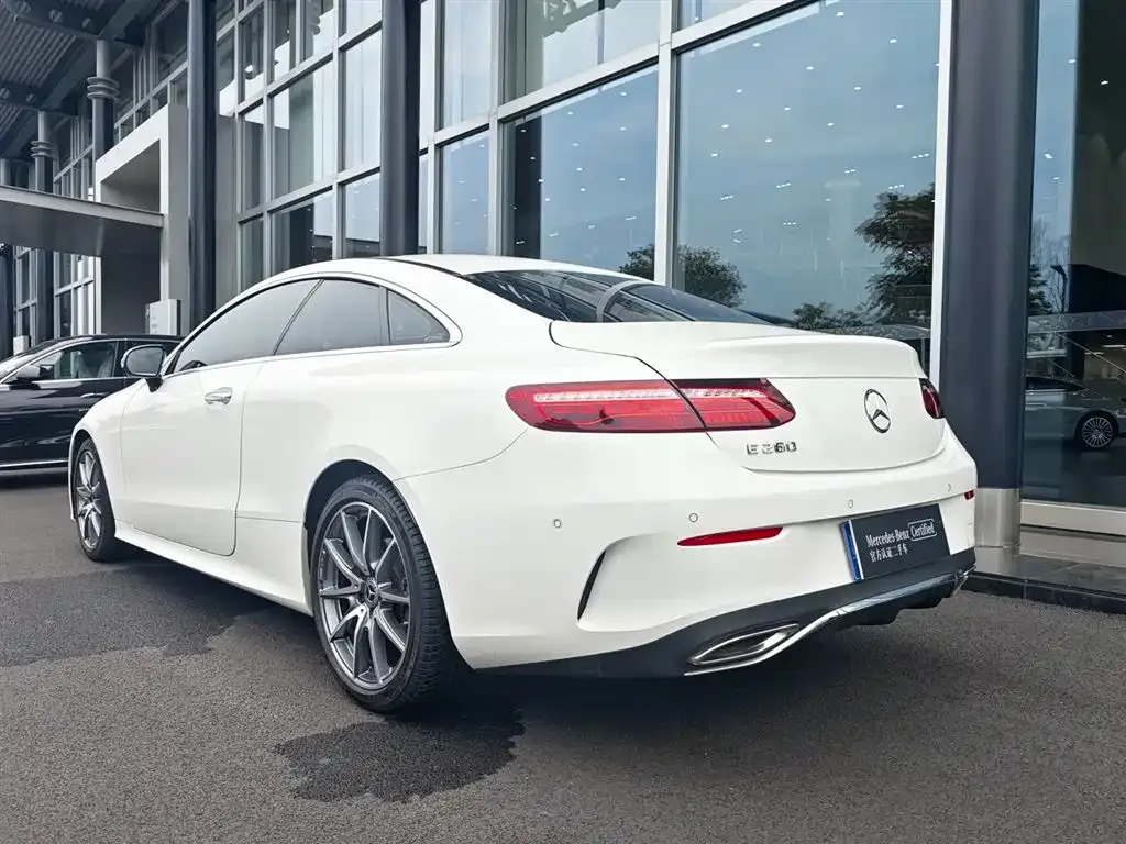 Mercedes-Benz E-Class (Import) — фото 3