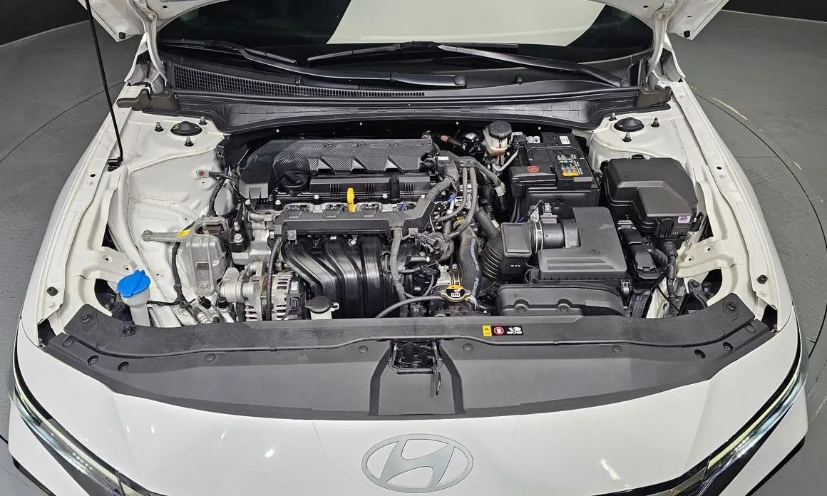 Hyundai AVANTE — фото 5