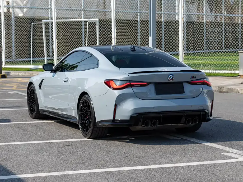 BMW M4 2023 из CN, фото 8