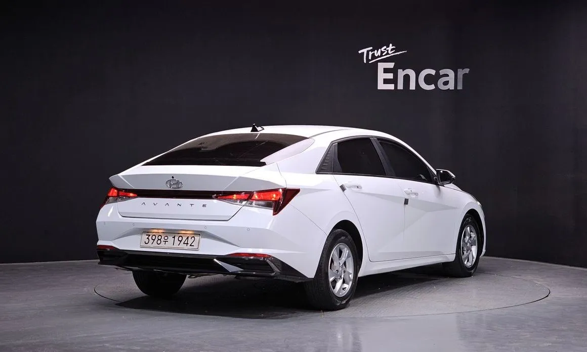Hyundai AVANTE — фото 7