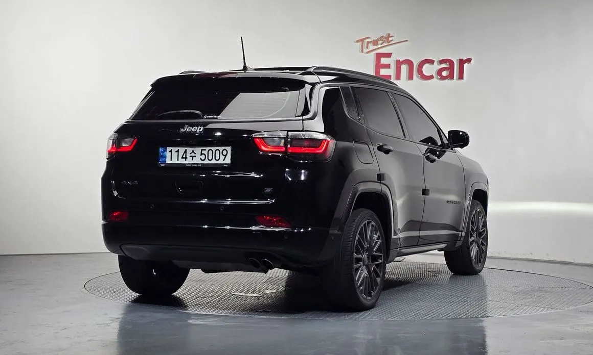 Jeep Compass 2022 из KR, фото 4
