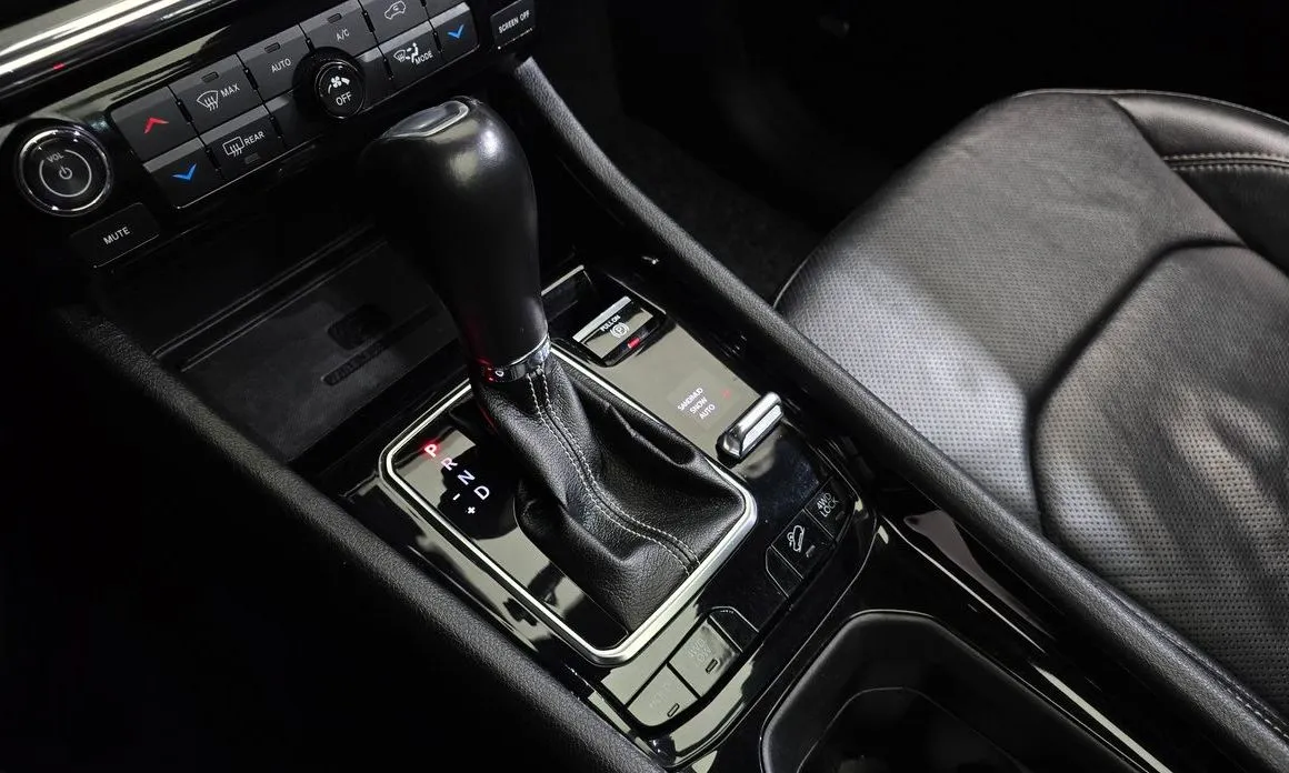 Jeep Compass 2022 из KR, фото 10