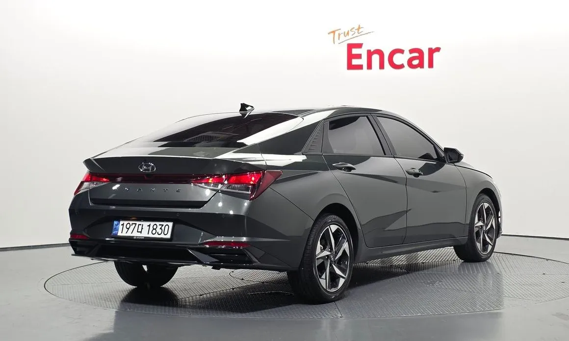 Hyundai AVANTE 2023 из KR, фото 2