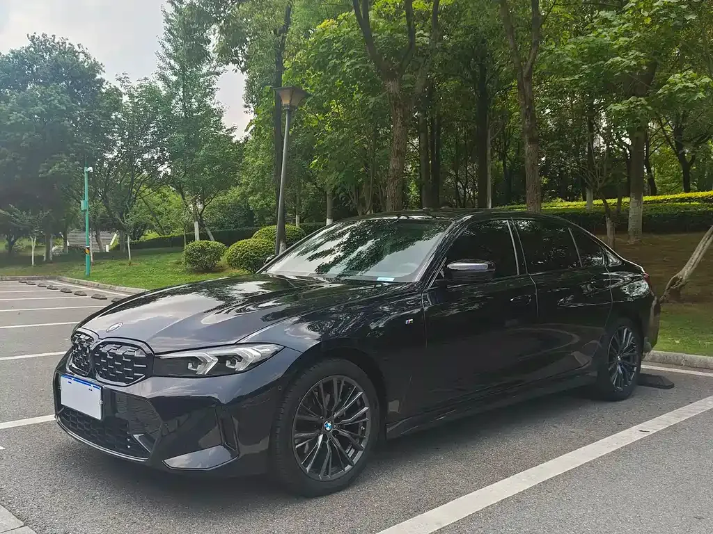 BMW 3 Series — фото 1