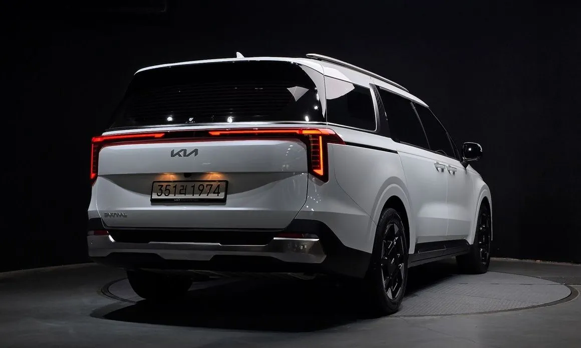 Kia Carnival 2026 из KR, фото 6