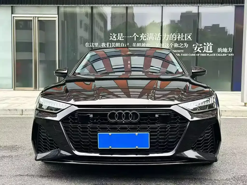 Audi A7L — фото 9