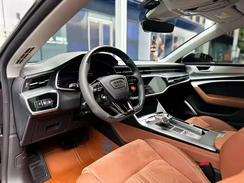 Audi A7L — фото 4