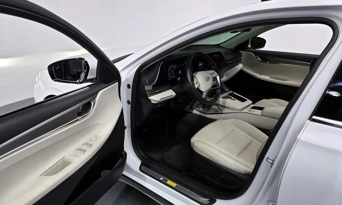 Hyundai Grandeur 2023 из KR, фото 8