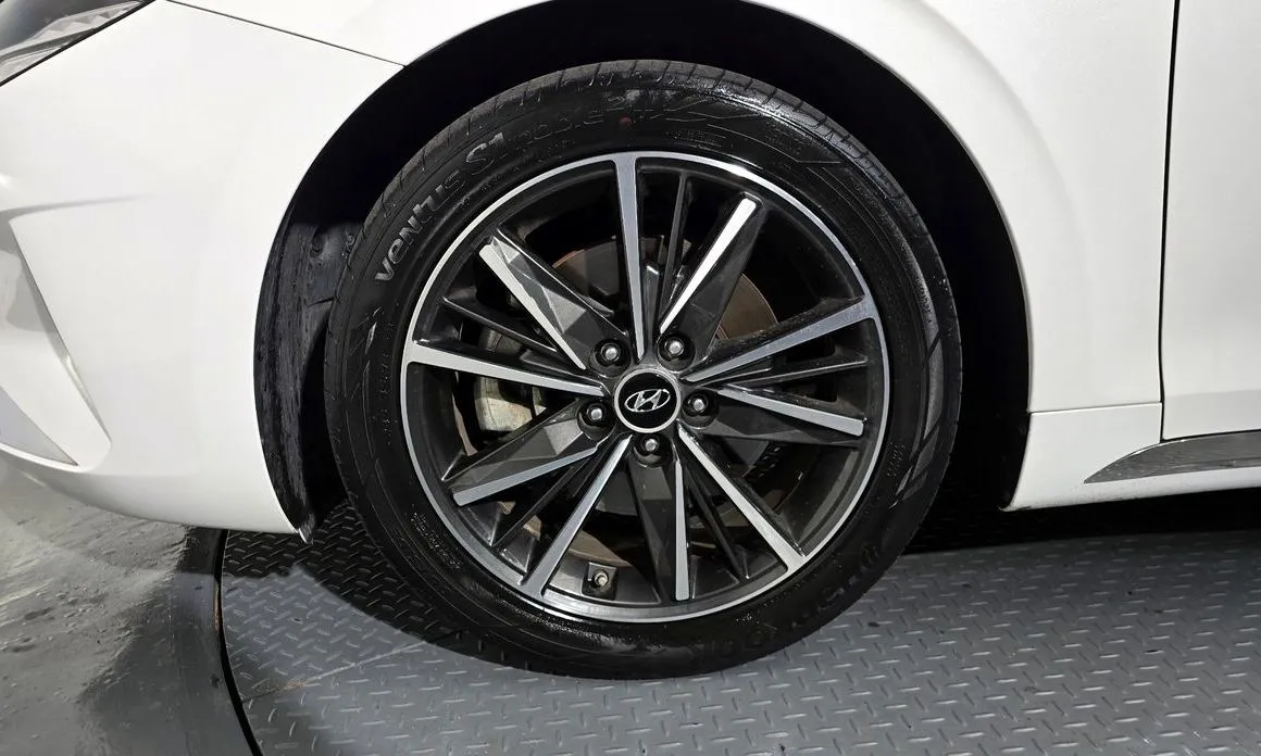 Hyundai Grandeur 2023 из KR, фото 10