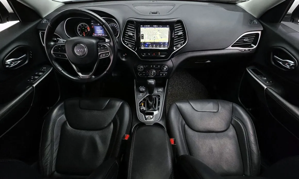 Jeep Cherokee 2021 из KR, фото 5