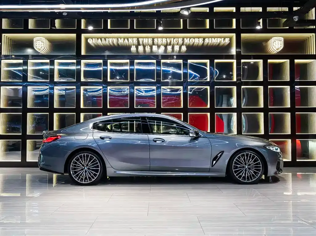 BMW 8 Series 2023 из CN, фото 4
