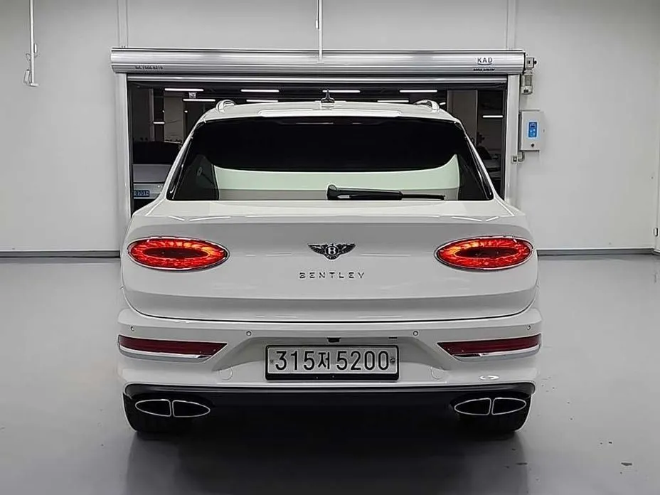 Bentley Bentayga 2022 из KR, фото 3
