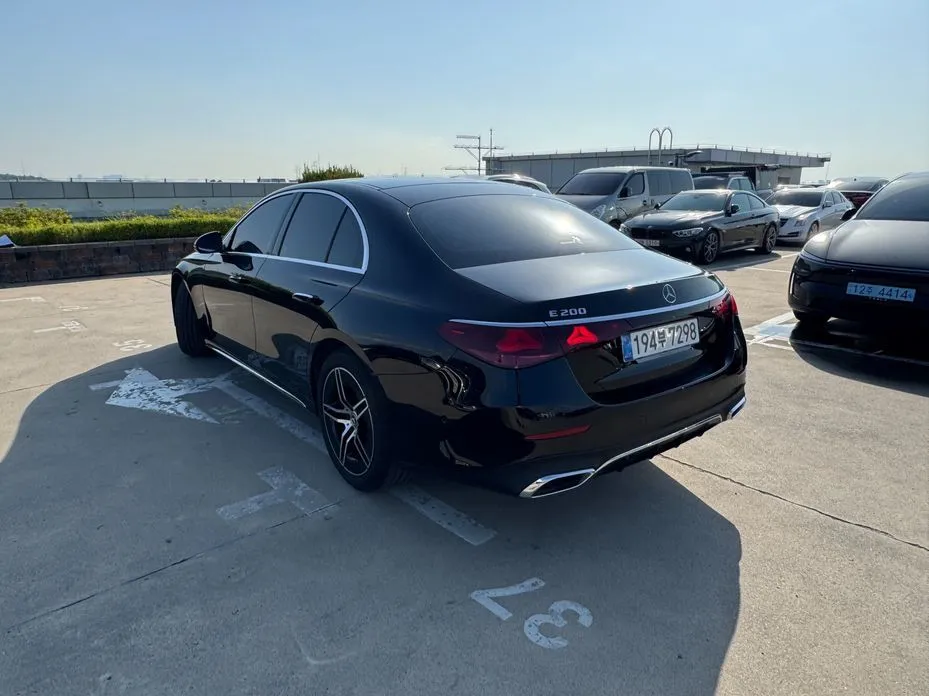 Mercedes-Benz E-Class 2026 из KR, фото 2