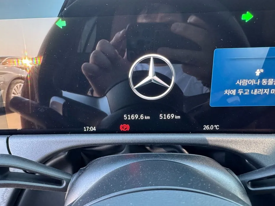 Mercedes-Benz E-Class 2026 из KR, фото 5