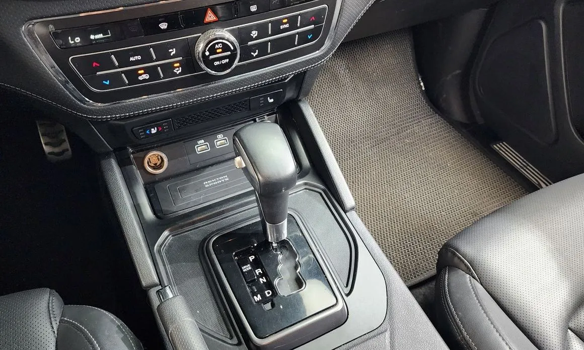 KG Mobility (Ssangyong) Rexton — фото 6