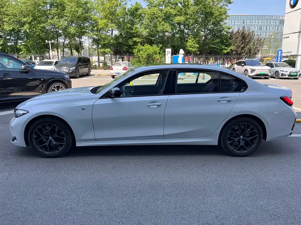 BMW 3 Series — фото 9