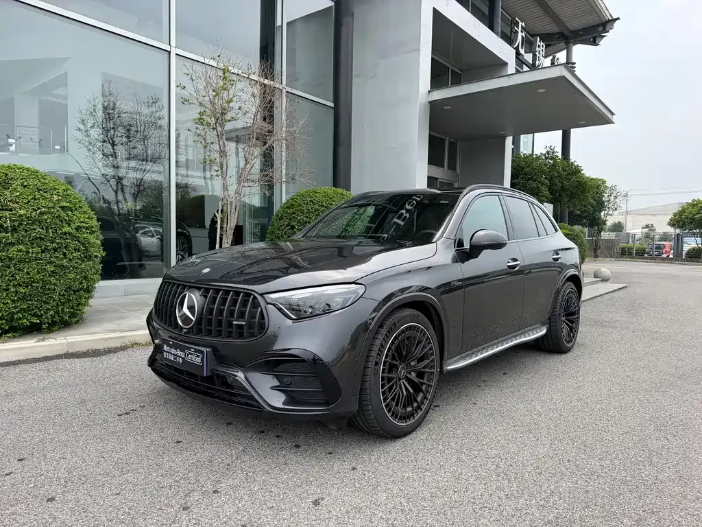 Mercedes-Benz GLC AMG — фото 1