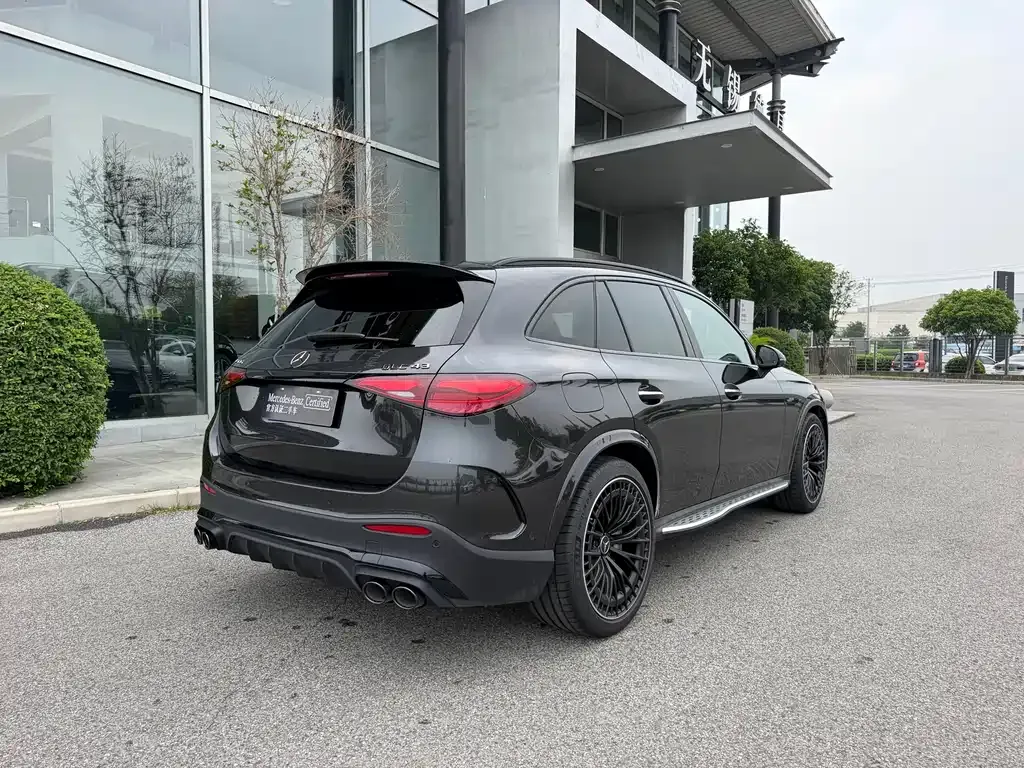 Mercedes-Benz GLC AMG — фото 8
