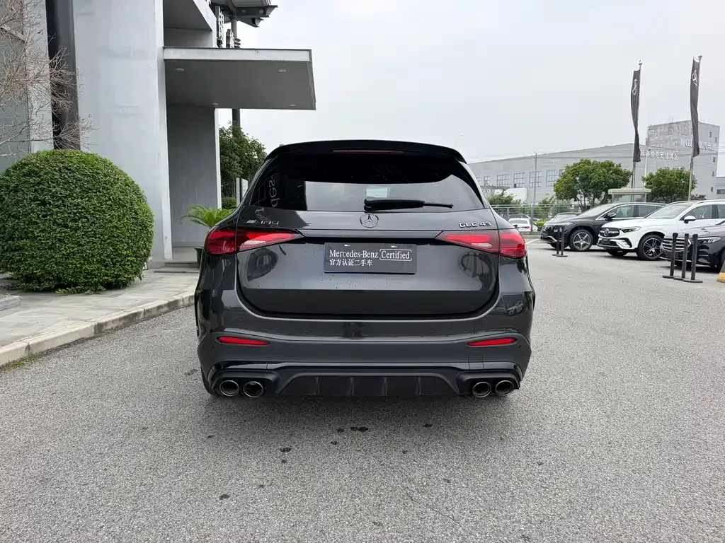 Mercedes-Benz GLC AMG — фото 6