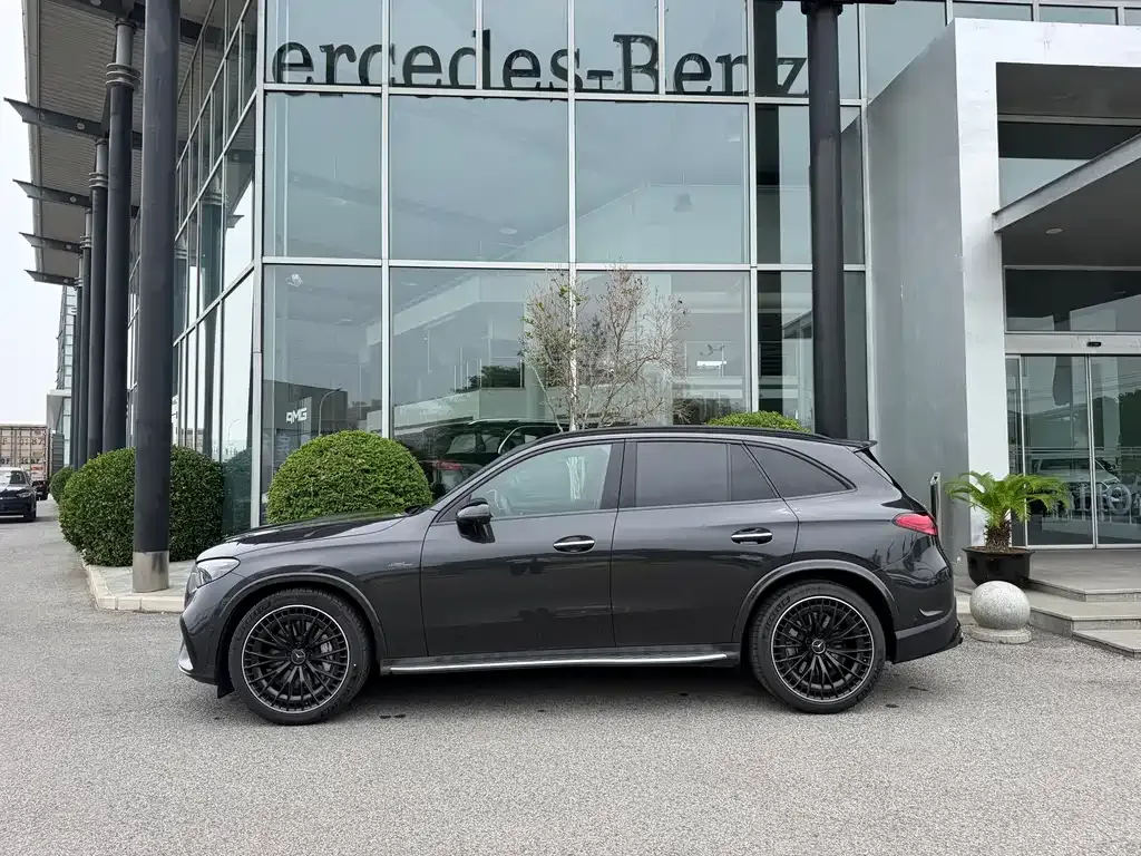 Mercedes-Benz GLC AMG — фото 4