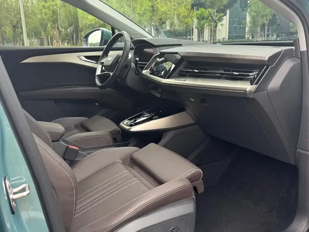 Audi Q5 e-tron 2023 из CN, фото 3