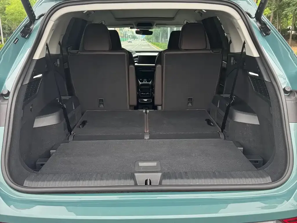Audi Q5 e-tron 2023 из CN, фото 4