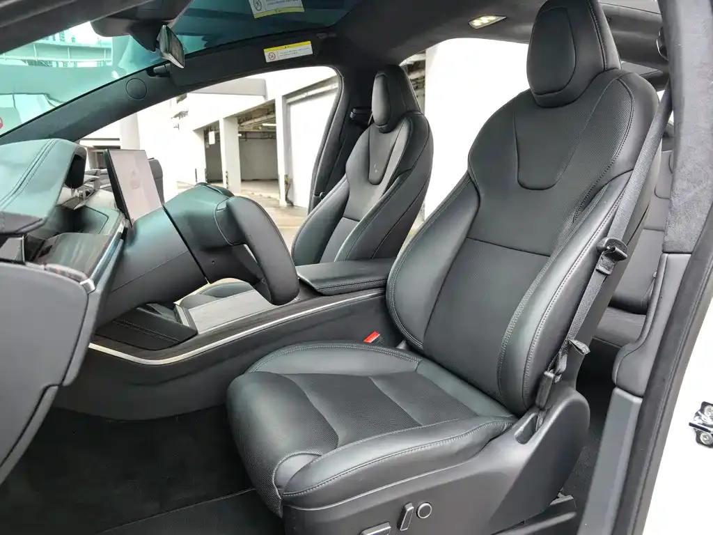 Tesla Model X 2024 из CN, фото 4