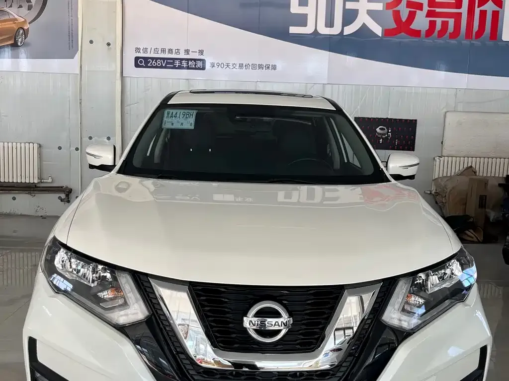 Nissan X-Trail — фото 10