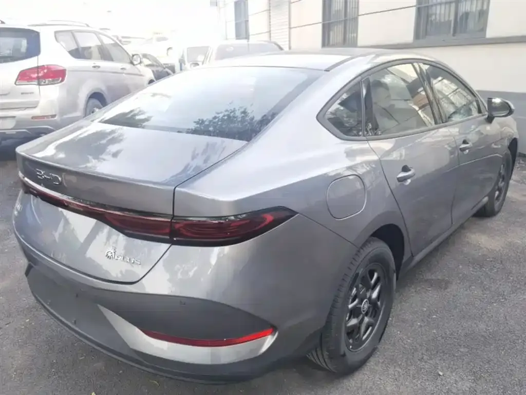 BYD Qin PLUS — фото 8