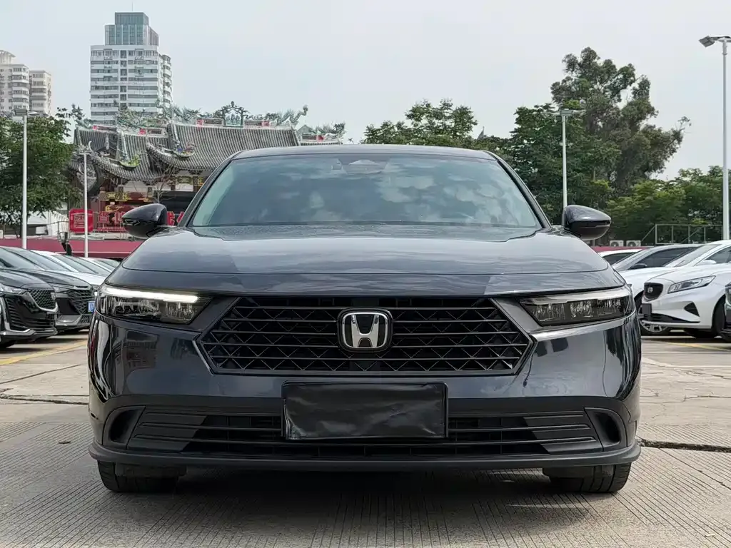 Honda Accord — фото 4