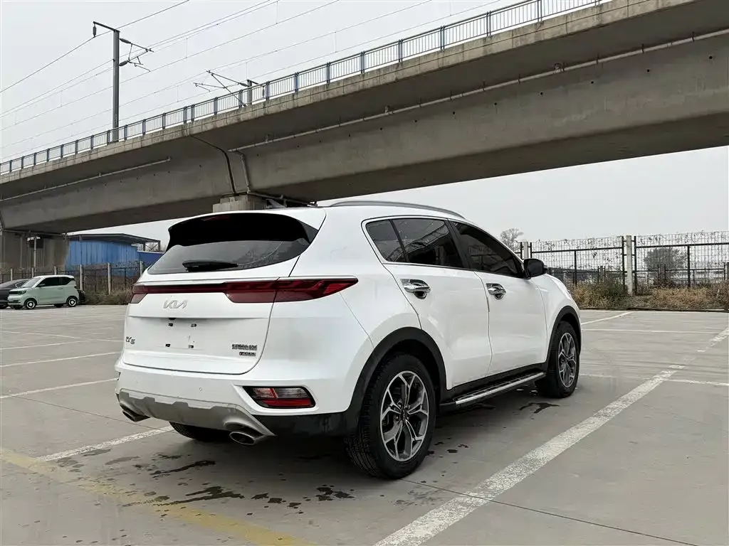 Kia KX5 2021 из CN, фото 3