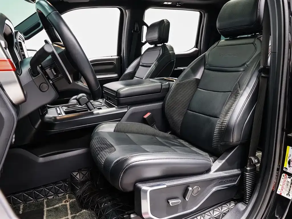 Ford F-150 Raptor 2023 из CN, фото 8