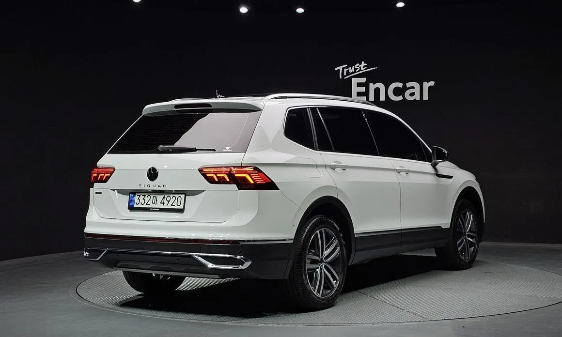 Volkswagen Tiguan 2023 из KR, фото 3