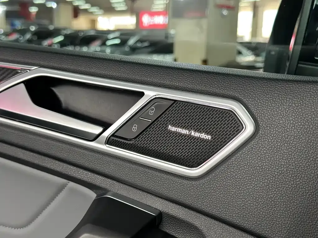 Volkswagen Tiguan X 2022 из CN, фото 7
