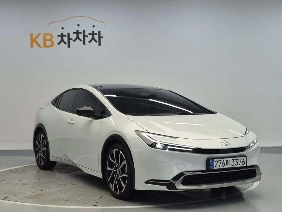 Toyota Prius 2024 из KR, фото 4