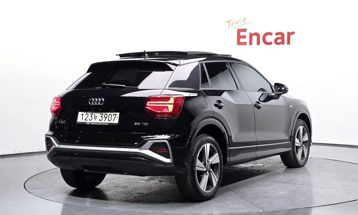 Audi Q2 2023 из KR, фото 3